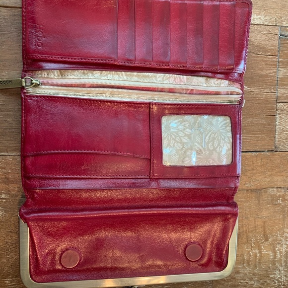 prada bolsa with small bolsa